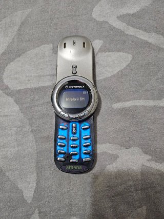 Teléfono Motorola Plata y Azul