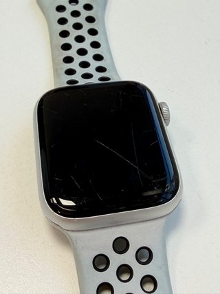 Apple Watch SE Gris Plata