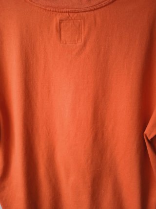 Camiseta Naranja Bershka Talla L ( 40 ).