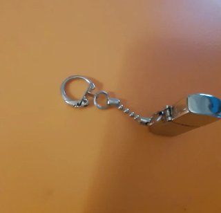 Portachiavi mini accendino stile Zippo