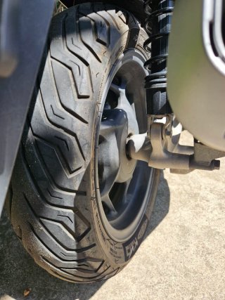 Honda PCX 125 Negra 2021 - pocos kil.