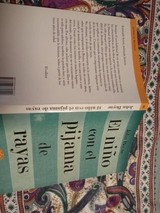 "EL NIÑO CON EL PIJAMA DE RAYAS"=350€+un regalito