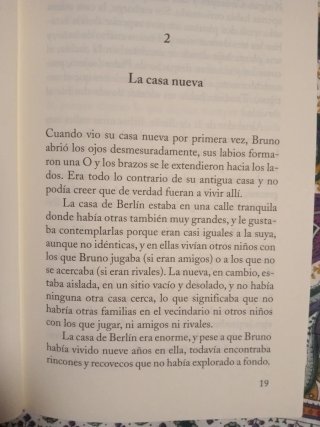 "EL NIÑO CON EL PIJAMA DE RAYAS"=350€+un regalito