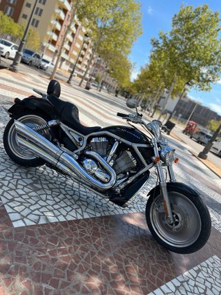 Harley-Davidson V-Rod 2004 Negra