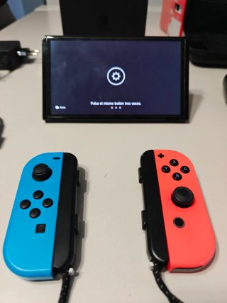 Nintendo Switch OLED + Accesorios + Mario Kart