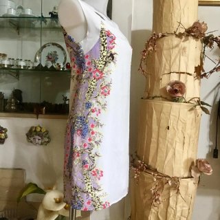 Abito vintage floreale smanicato