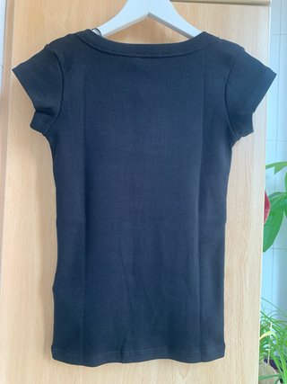 Camiseta Desigual Talla S Negra Flor Rosa