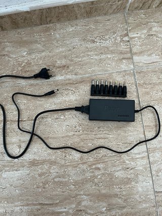 Adaptador de Corriente Universal iGO 120W