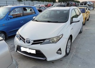 420721 espejo toyota auris touring sports (e18)