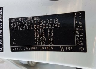 420721 espejo toyota auris touring sports (e18)