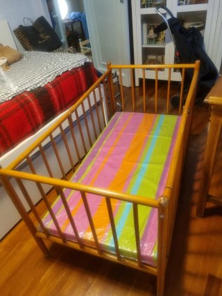 Cuna de madera para bebé,pëgable