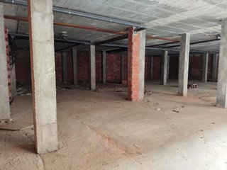 Gran local diáfano 762m² con 6 accesos