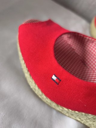 Cuñas Tommy Hilfiger Rojas