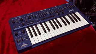 Sintetizador Analógico Behringer SH-101 Azul
