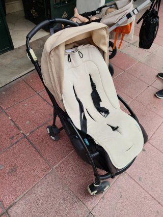 Carrito de paseo Bugaboo color beige
