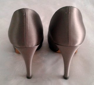 Zapatos LODI pedrería. Talla 36