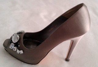 Zapatos LODI pedrería. Talla 36