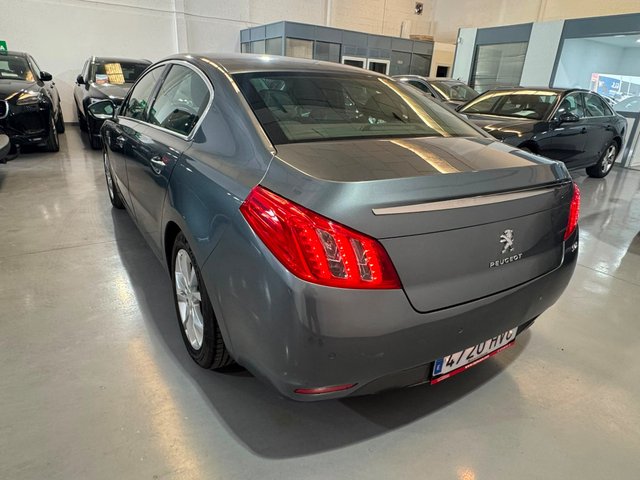 Peugeot 508 Allure 2.0 HDi HYbrid4 200cv