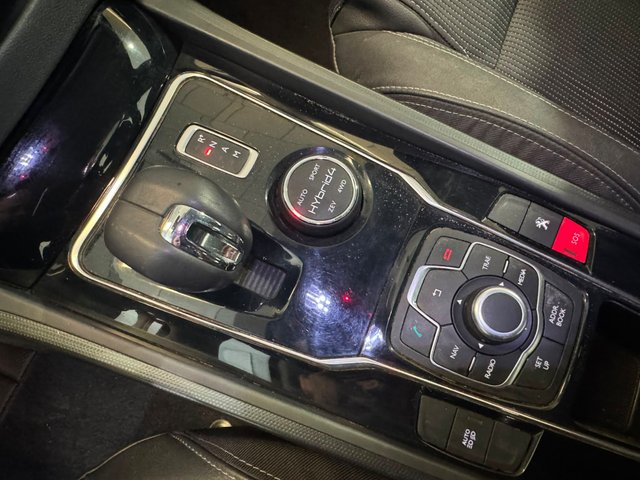 Peugeot 508 Allure 2.0 HDi HYbrid4 200cv