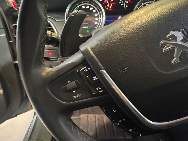 Peugeot 508 Allure 2.0 HDi HYbrid4 200cv