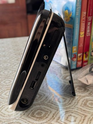 DVD Portátil Energy Sistem M3700 + Películas