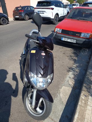 Ciclomotor VITALITY Negro Automático