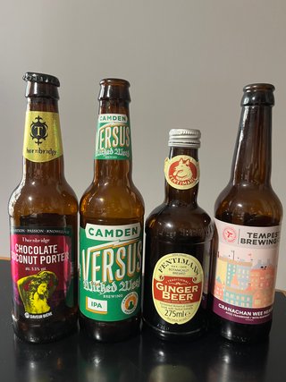 Collezione 4 bottiglie vuote di birra UK