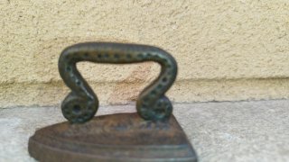 Miniaturas de planchas antiguas