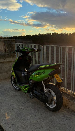 Yamaha Jog RR