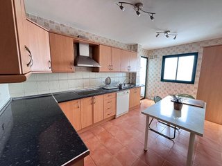 Piso en venta en Playamar en Torremolinos