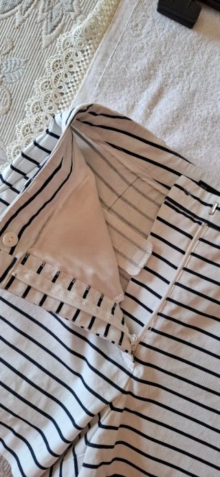 Pantaloncini Zara righe bianche e nere M