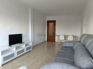 Piso en alquiler en La Plata en Sevilla