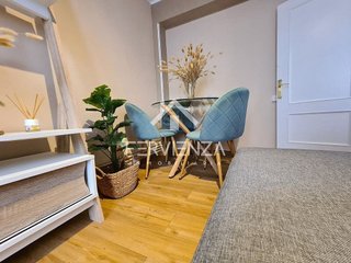 Piso en venta en Milán - Pumarín - Teatinos en Oviedo
