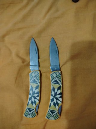 Navajas con mango decorado (2 unidades)