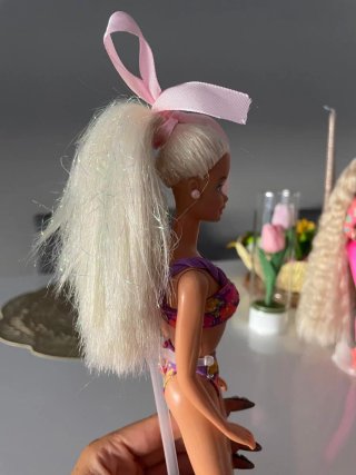 Bikini vintage Barbie con fiocco rosa floreale