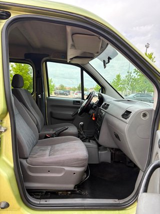 ! FORD TOURNEO CONNECT AÑO 2007 5 PLAZAS !