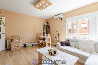 Piso en alquiler en Valdezarza en Madrid