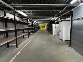 Nave industrial en alquiler en Carral