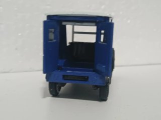 Coche 1:43 Reparto Ever Ready Matchbox