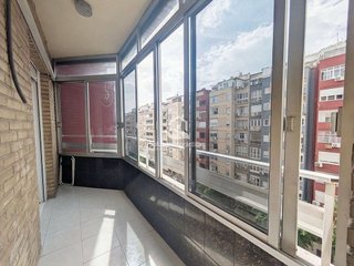 Piso en alquiler en Peñamefecit - Avda Barcelona en Jaén