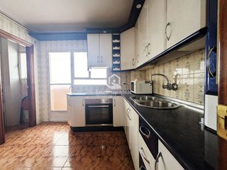 Piso en alquiler en Peñamefecit - Avda Barcelona en Jaén