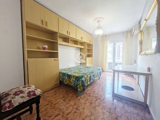 Piso en alquiler en Peñamefecit - Avda Barcelona en Jaén