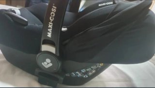 Sillita de coche Maxi-Cosi cabrio fix i size