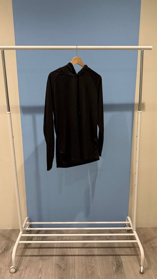 Sudadera Negra Verano
