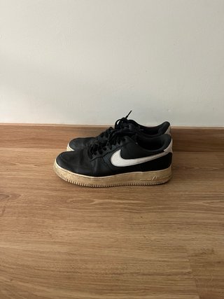 Nike Air Force 1 Negras