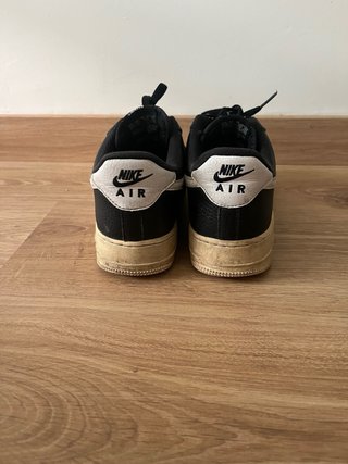 Nike Air Force 1 Negras
