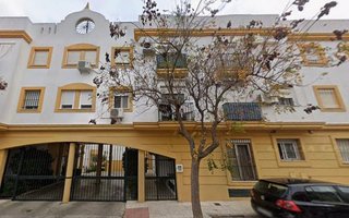 Piso en venta en La Banda - Campo de Fútbol en Chiclana de la Frontera
