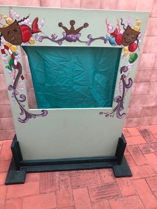 Teatro de marionetas de madera