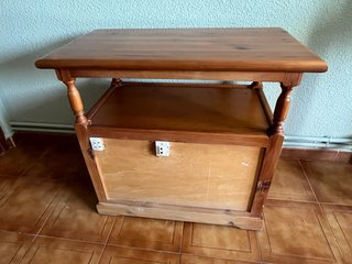Mueble TV madera con ruedas