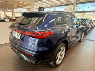 AUDI Q5 TDI quattro S tronic Black line
